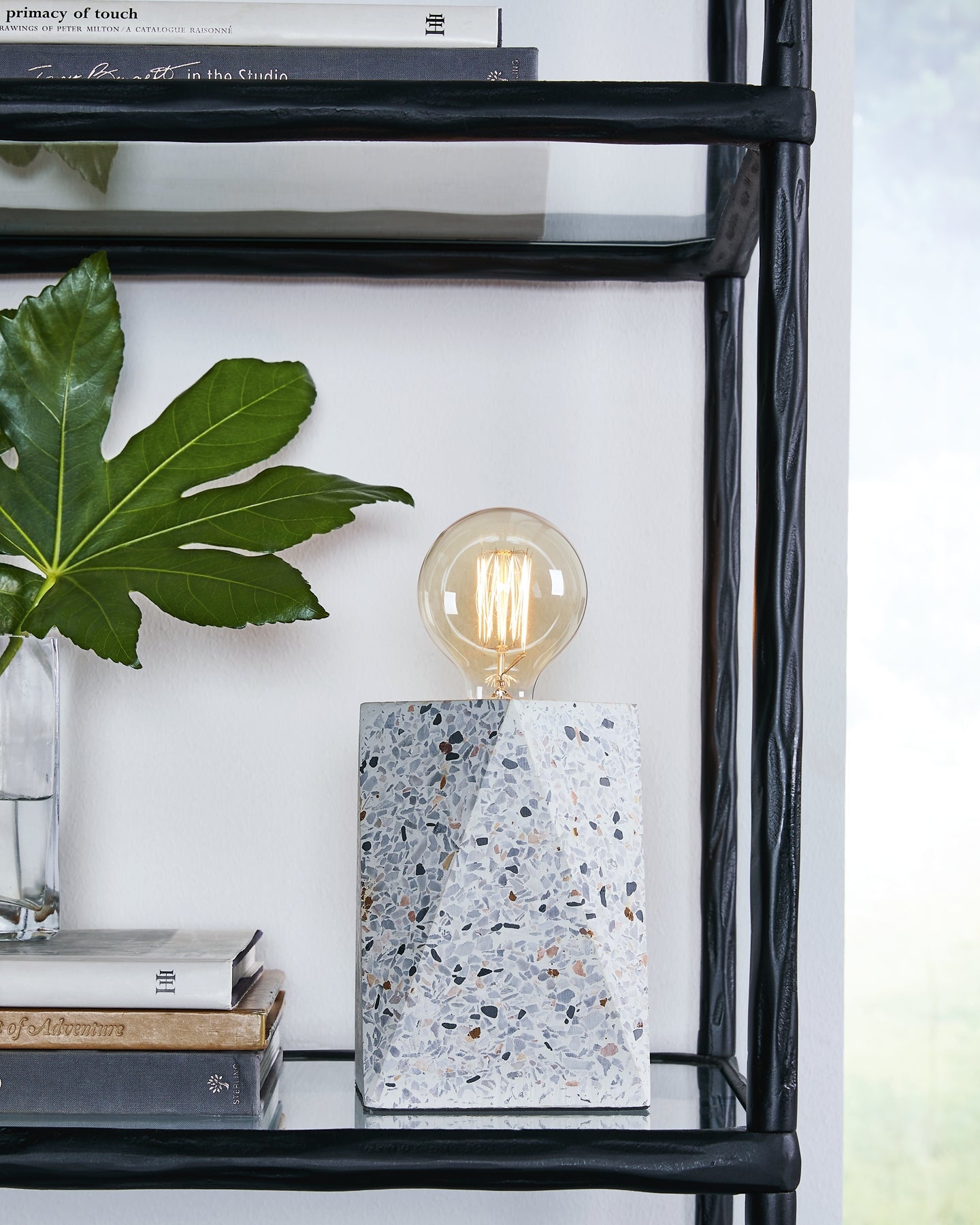 Maywick Concrete Table Lamp (1/CN) Smyrna Furniture Outlet