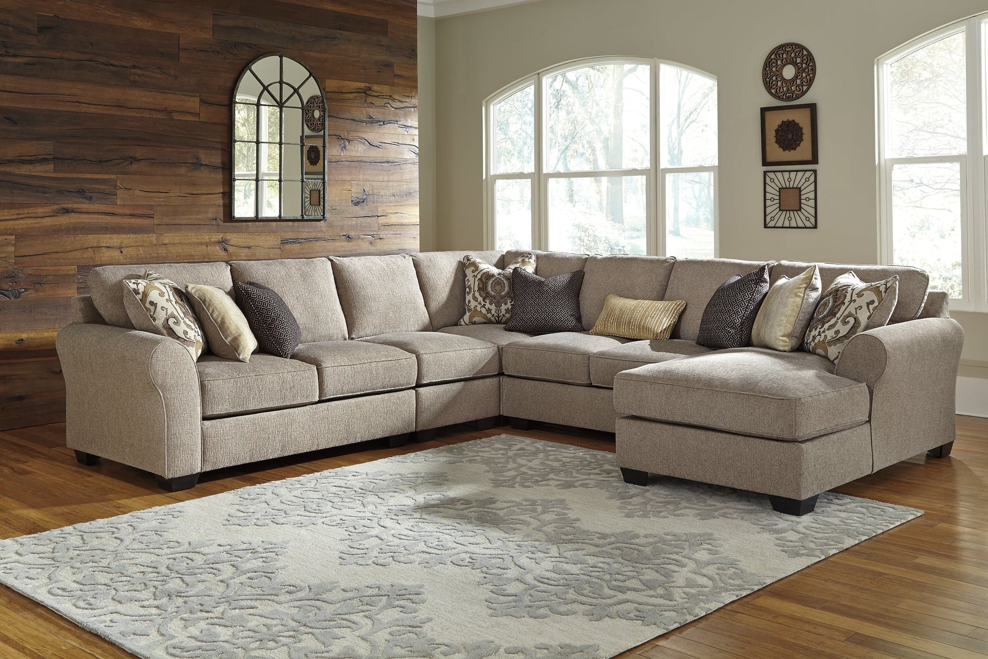 Pantomine 5-Piece Sectional with Chaise Smyrna Furniture Outlet
