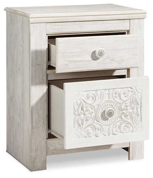 Paxberry Queen Panel Bed with Mirrored Dresser, Chest and Nightstand Smyrna Furniture Outlet