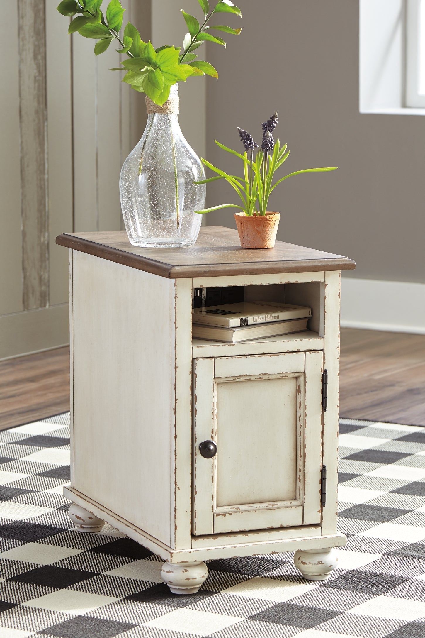 Realyn Chair Side End Table Smyrna Furniture Outlet