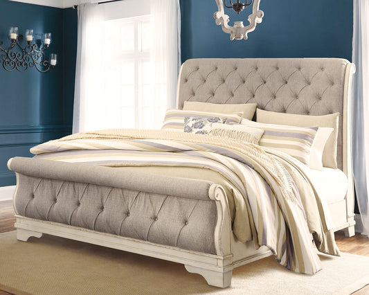 Realyn Queen Sleigh Bed Smyrna Furniture Outlet