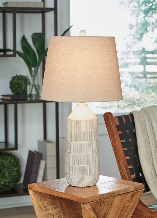 Willport Ceramic Table Lamp (2/CN) Smyrna Furniture Outlet