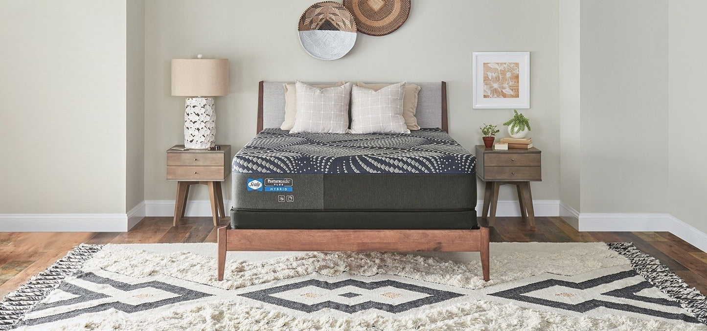Sealy Posturepedic Plus Hybrid - Firm - Queen
