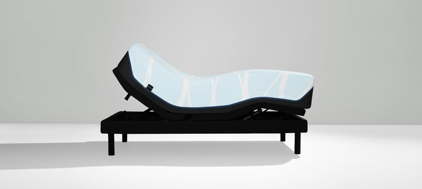2023 TEMPUR-LUXEbreeze° Soft Closeout Mattress - Twin Long