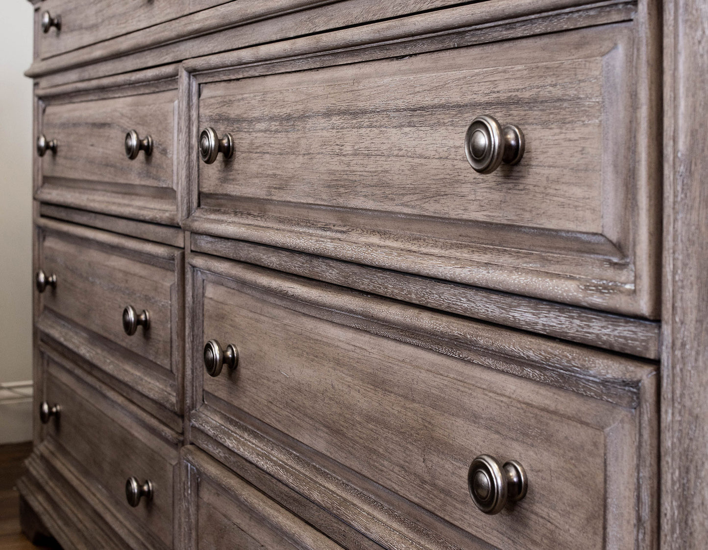 Highland Park King Bedroom Set, Waxed Driftwood