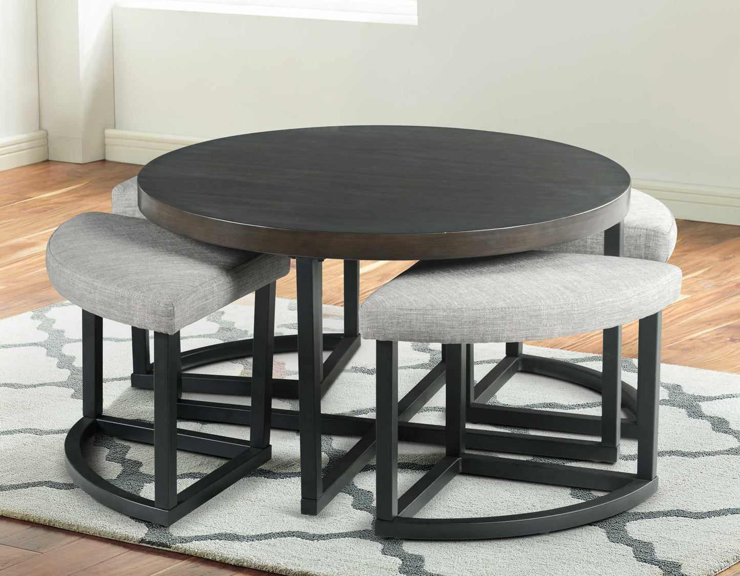 Yukon
Coffee Table & 4 Stools