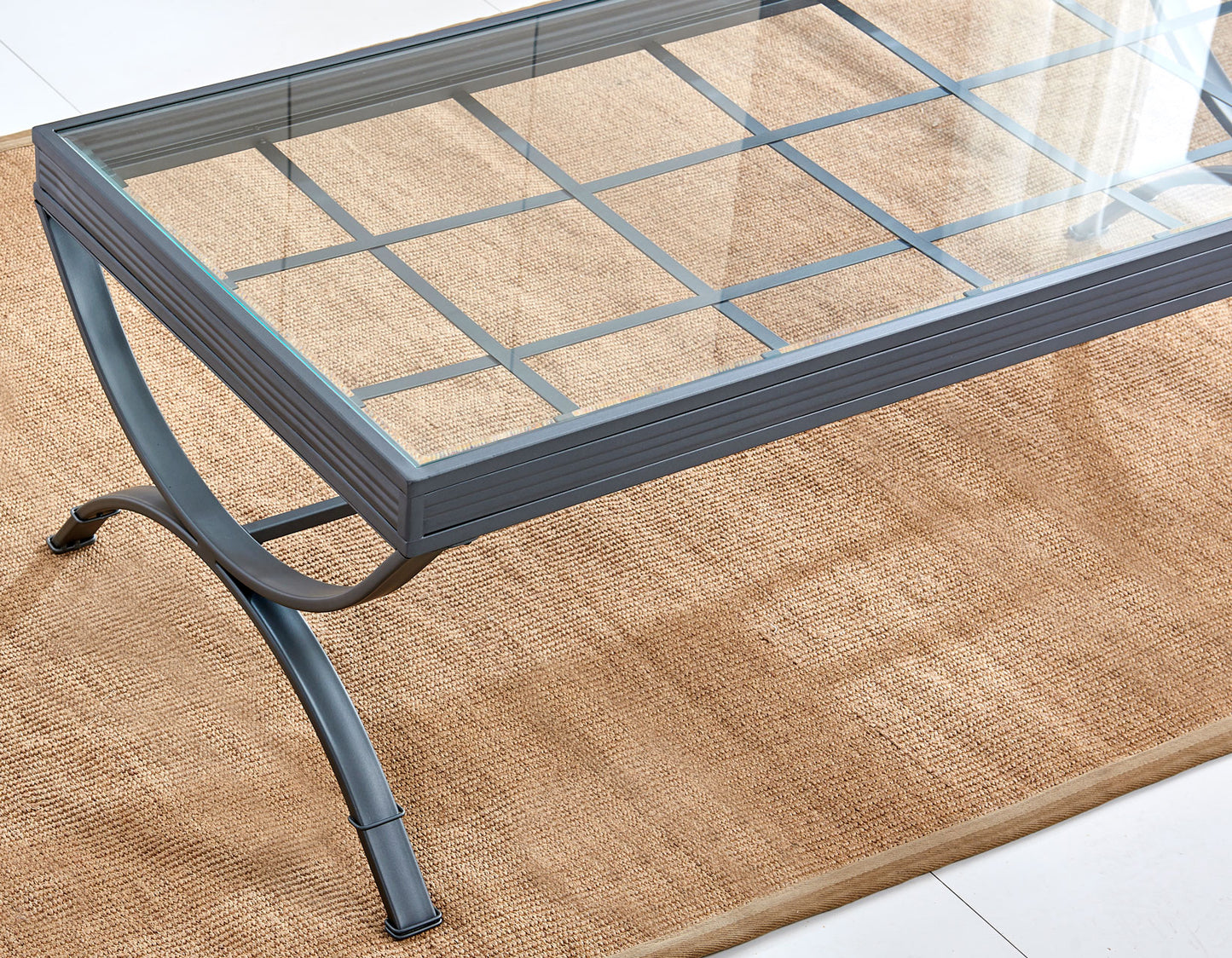 Emerson 3-Pack Set, Silver
(Pack Includes Cocktail & 2 End Tables)