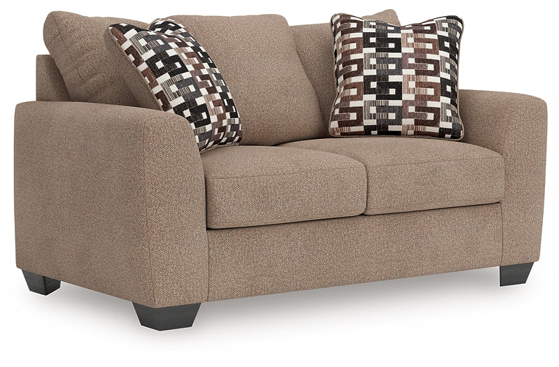Triston-Peaks Loveseat