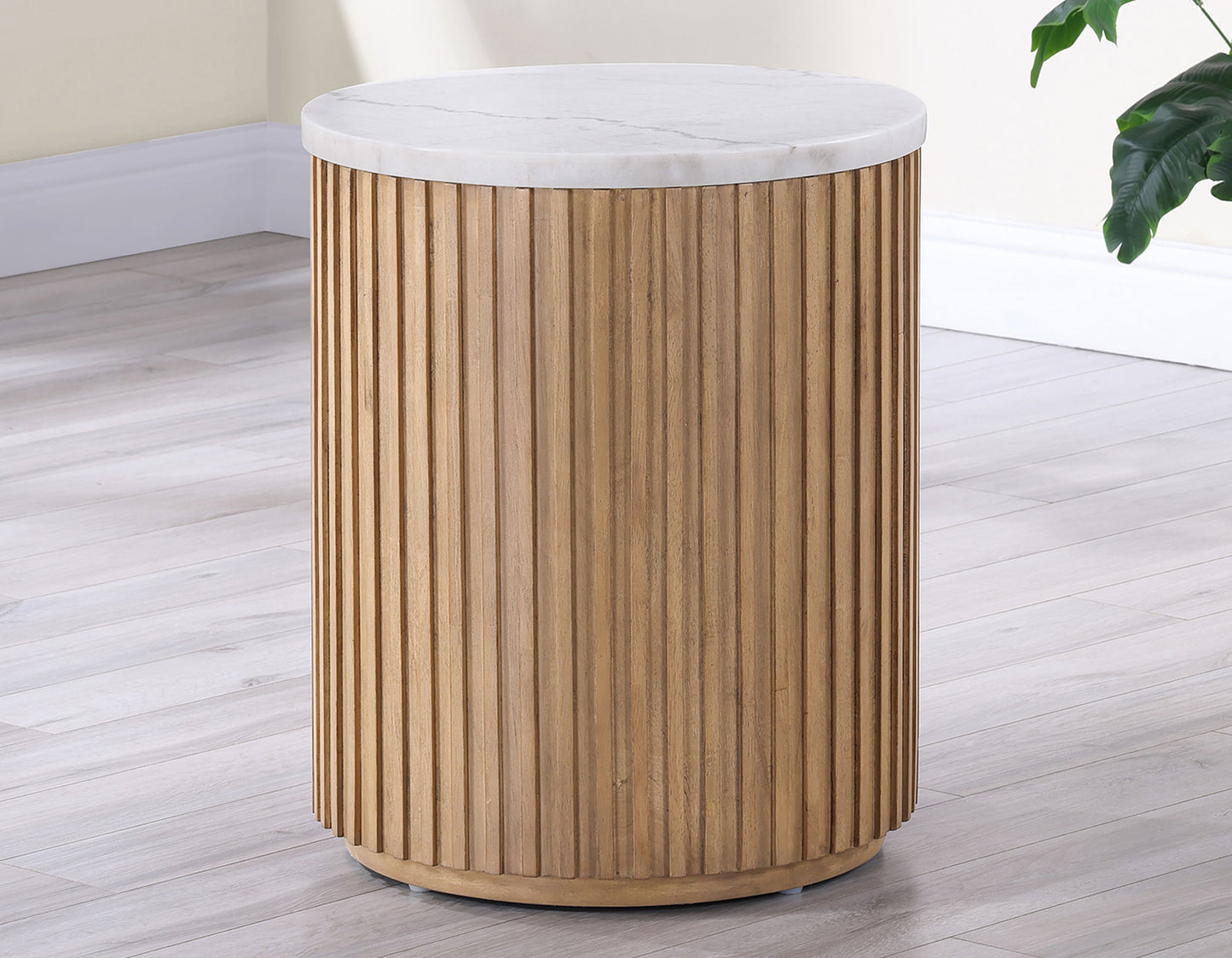 Colvin Marble, Toffee

Cocktail Table, Castered
End Table