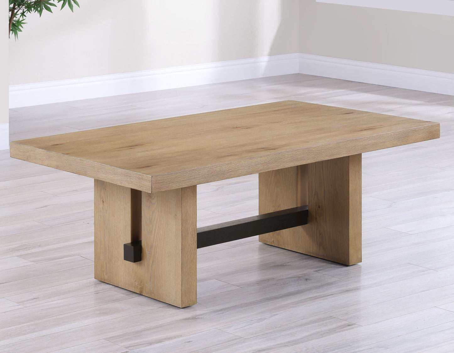 Aubrey, Driftwood

Cocktail Table
End Table