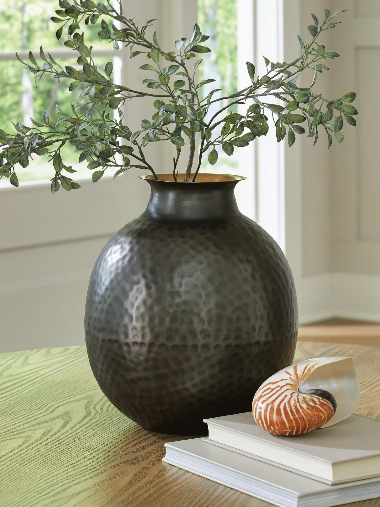 Woody Vase