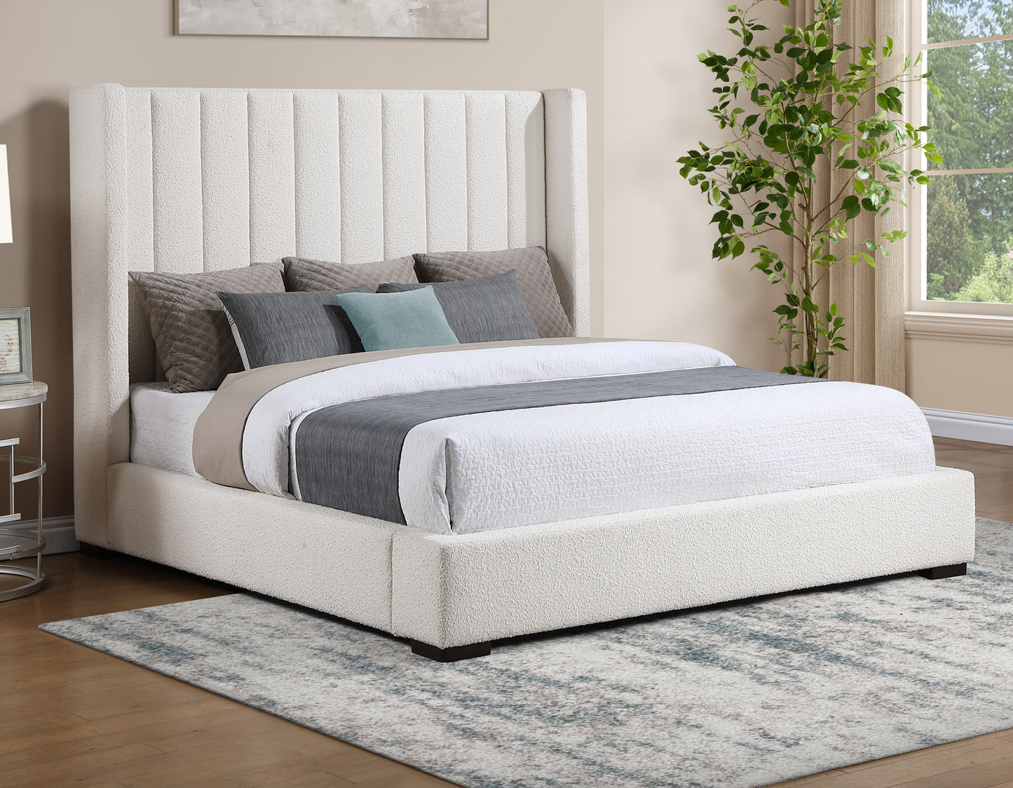 Pearson Queen Bed, Cream Velvet