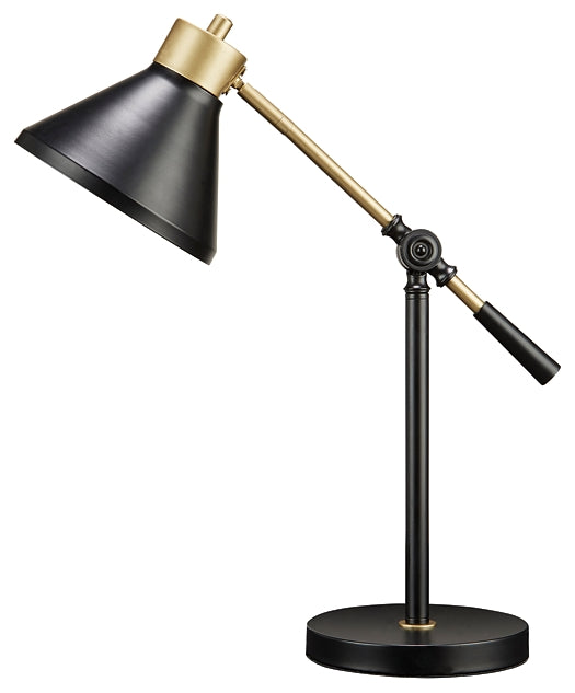 Garville Metal Desk Lamp (1/CN) Smyrna Furniture Outlet