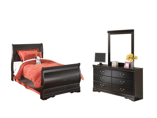 Huey Vineyard Twin Sleigh Headboard with Dresser Smyrna Furniture Outlet
