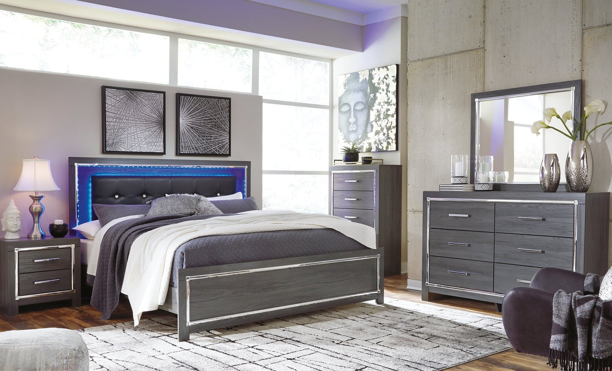 Lodanna Queen Panel Bed Smyrna Furniture Outlet